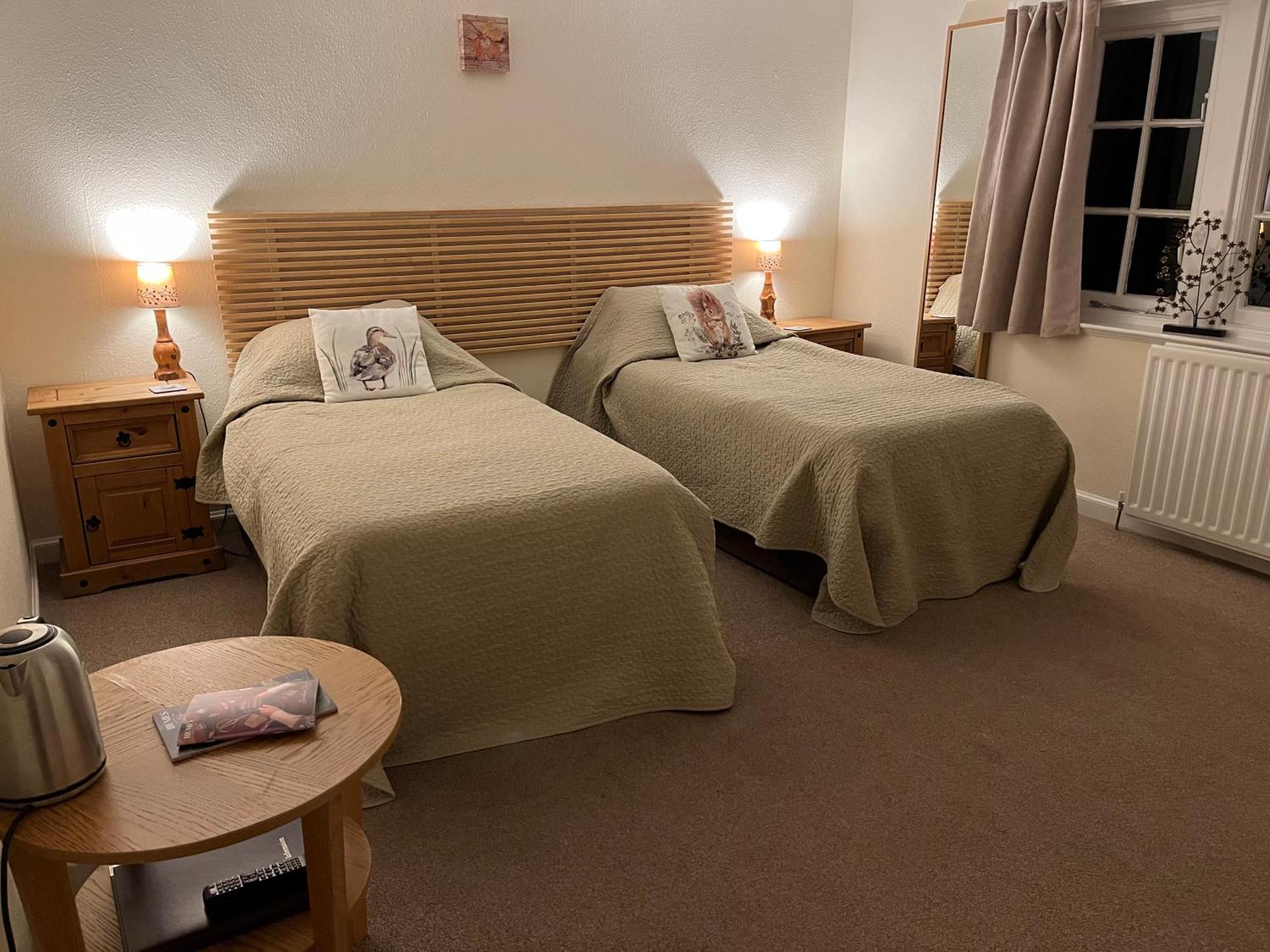 Ford Village Bed & Breakfast Esterno foto